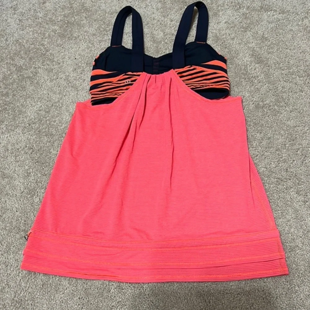 Lululemon orange & black Workout top Size 4